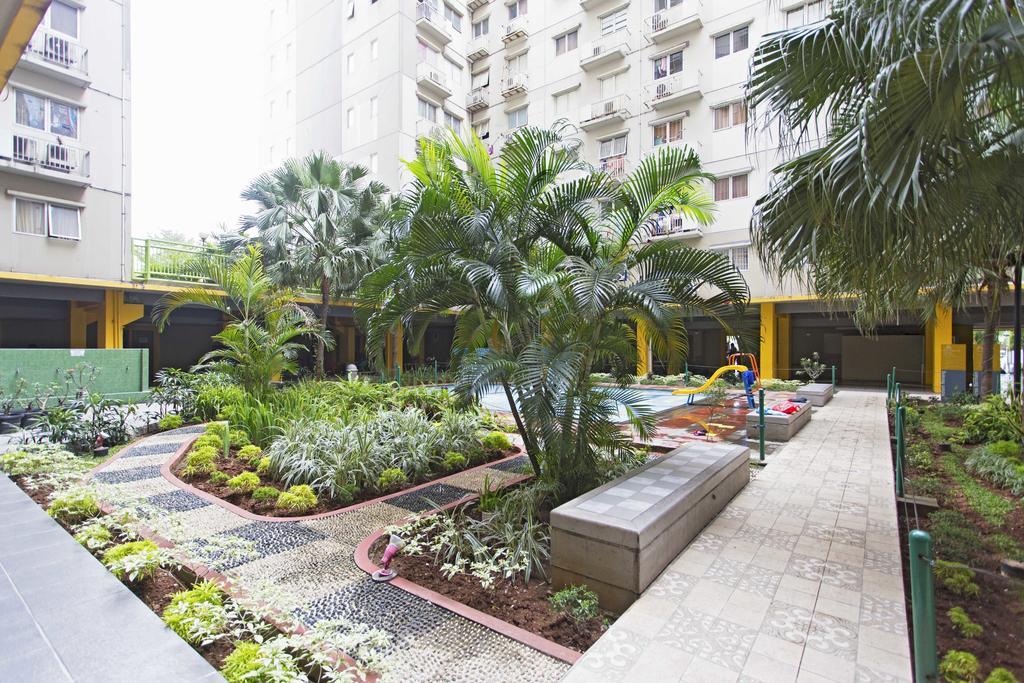 ג'קרטה Reddoorz Apartment @ Pulo Gadung מראה חיצוני תמונה